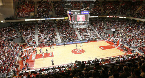 Temple Basketball at the Liacouras Center