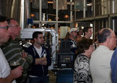 Alumni Gather for Private Tour of Yards Brewery